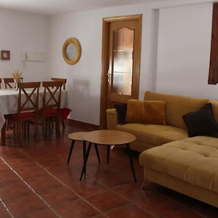 Casa Con Patio Toledano Y Terraza Con Vistas